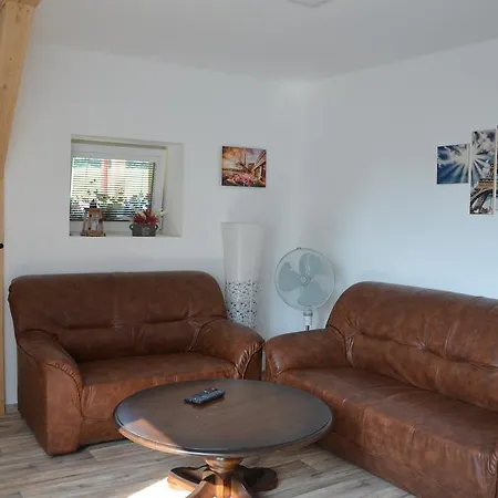 U Tatovy Lipy Apartament *