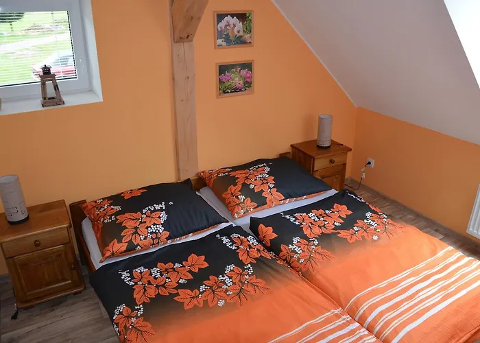 U Tatovy Lipy Lägenhet Jívka